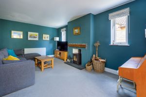 Sitting Room- click for photo gallery